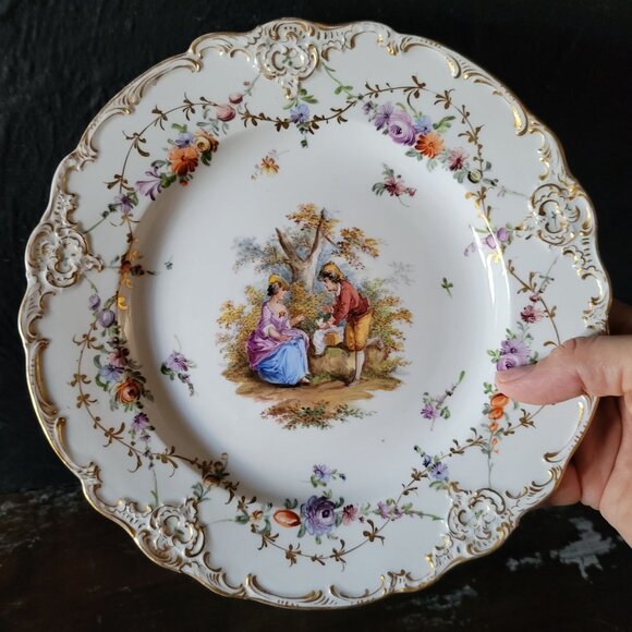 Antique Meissen Plate Courting Couple Romantic Scene Floral Design 8.75" - Picture 2 of 9